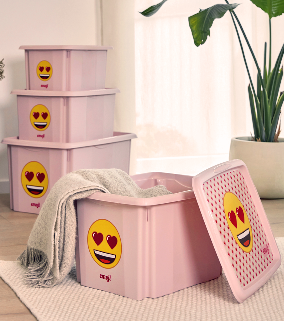 keeeper Aufbewahrungsboxen mit Deckel im emoji® „Hearts“ Design – stapelbare, robuste Lösung für sichere Aufbewahrung, stilvolle Ordnung und einen farbenfrohen Look im Zuhause.